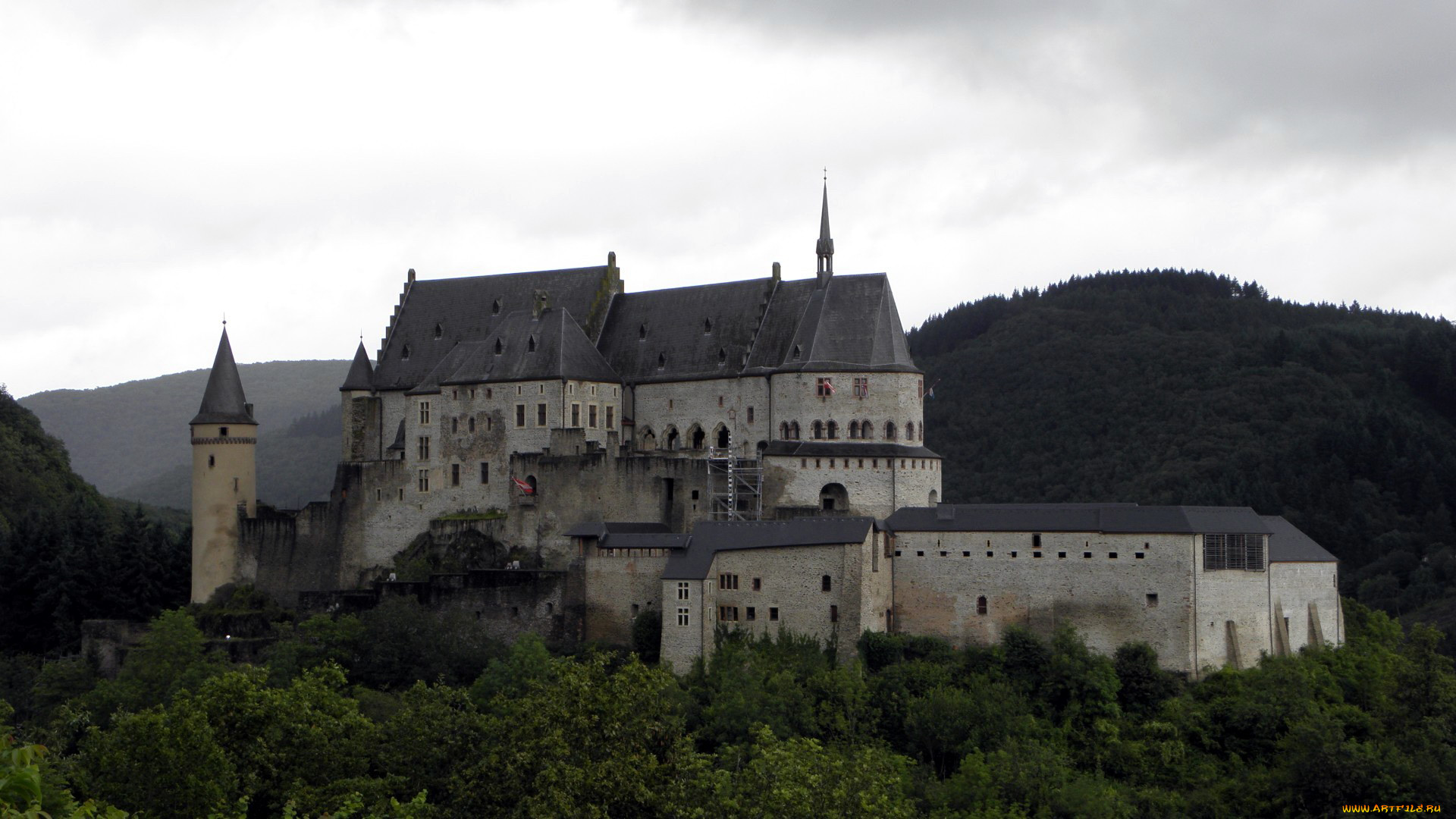 vianden castle luxemburg, , - ,  ,  , vianden, castle, luxemburg